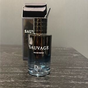 Dior Sauvage Eau de Parfum - Black and Blue